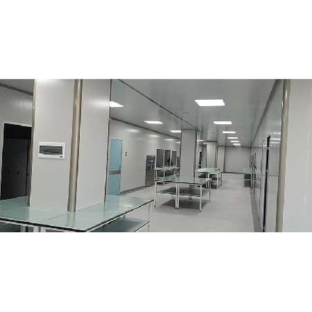 溆浦城南醫院靜配中心 (1)